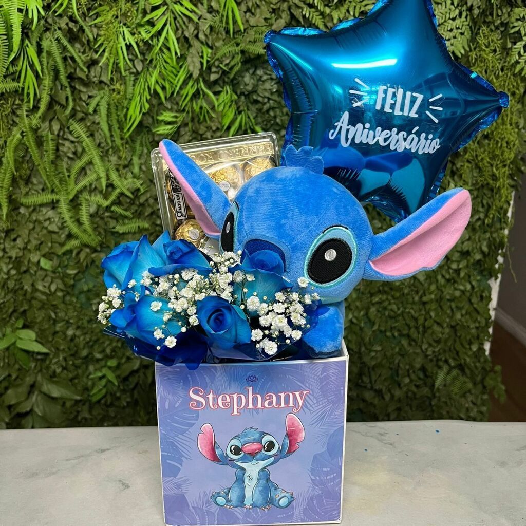 Cesta de Aniversário Temática - Stitch Feliz Azul